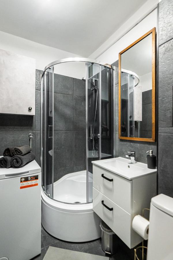 Apartment Niceone Number 5 - W Samym Centrum!